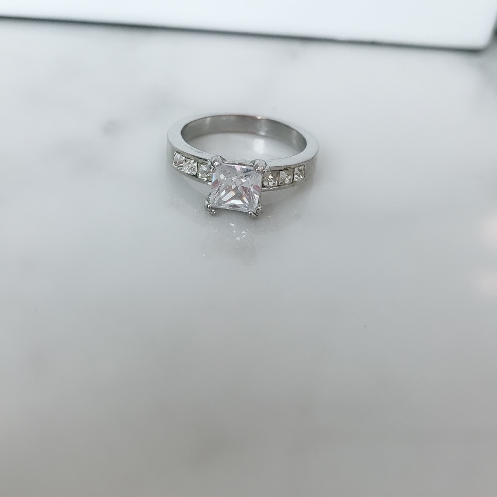 Cubic Zirconia Ring